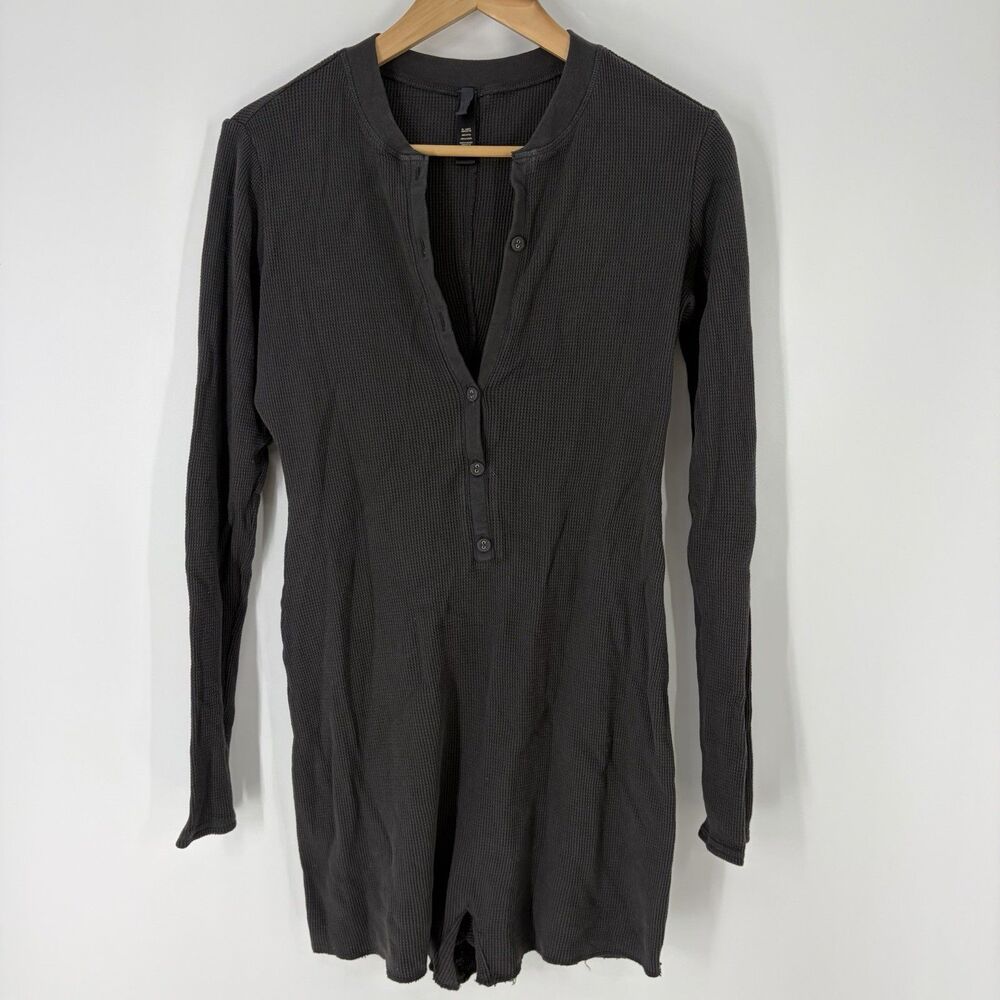 SKIMS Romper Size Large Gray Waffle Soft Lounge Sleepwear Button Henley One Pc